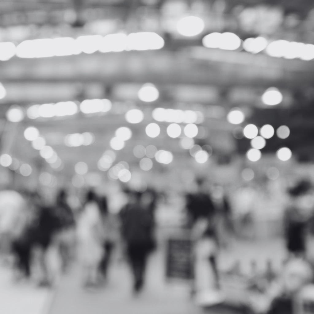 Tradeshow blurry (1) - Pennsylvania Gun Shows | Get Tickets For Eagle Shows